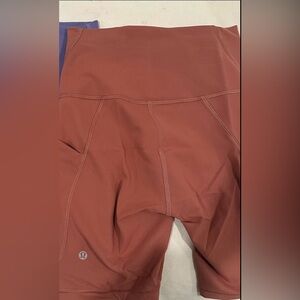Lululemon Fast and Free High-Rise Short 8” pockets in figue.